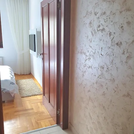 Апартаменты Banel *